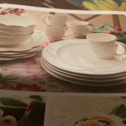Set De 16 Piezas Nuevas Princess House