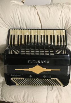 Futurama Recital Guard 120 Bass 6/2 register mad Italy