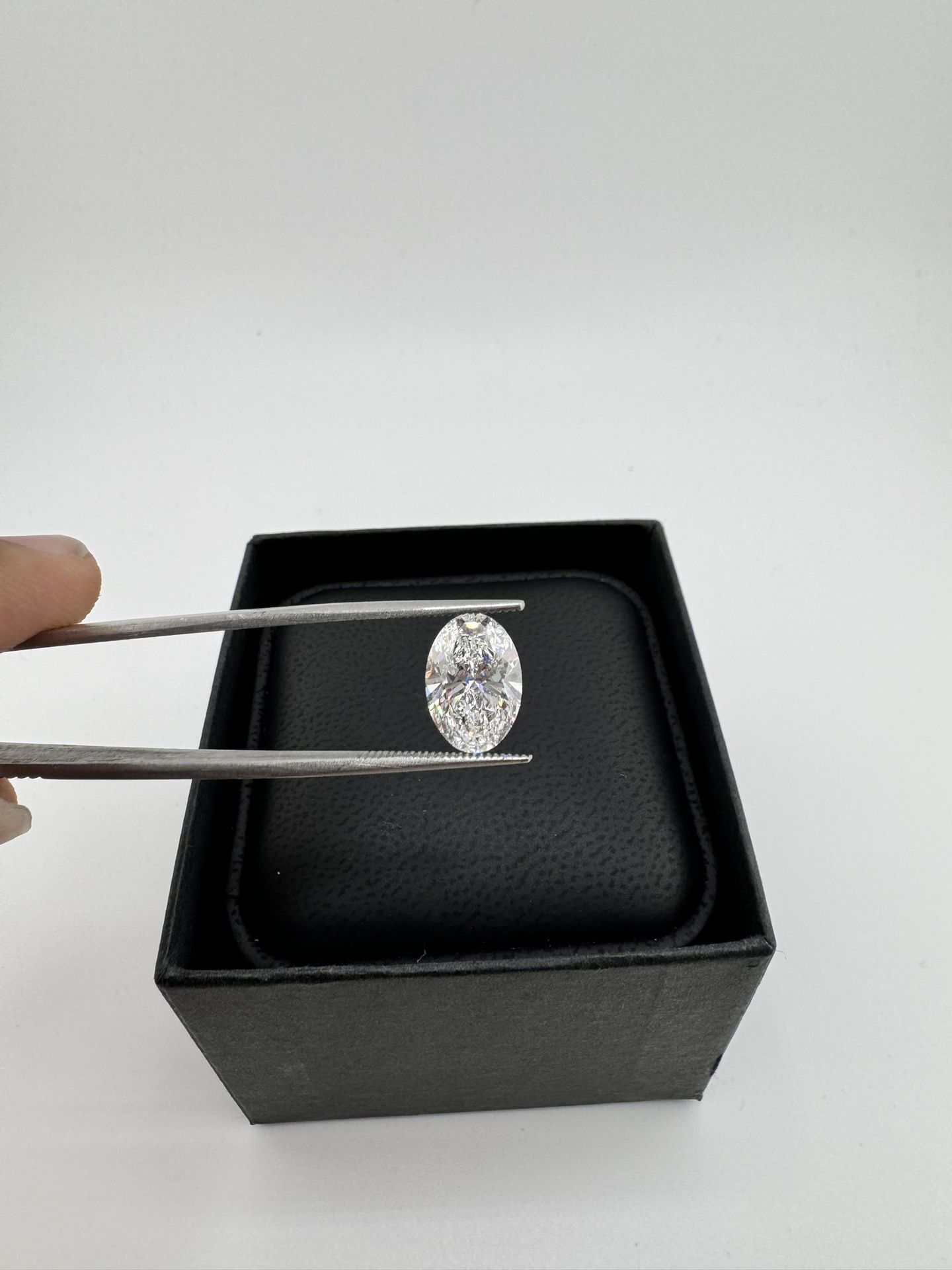 3.08 Ct Lab Grown Oval Shape Diamond 