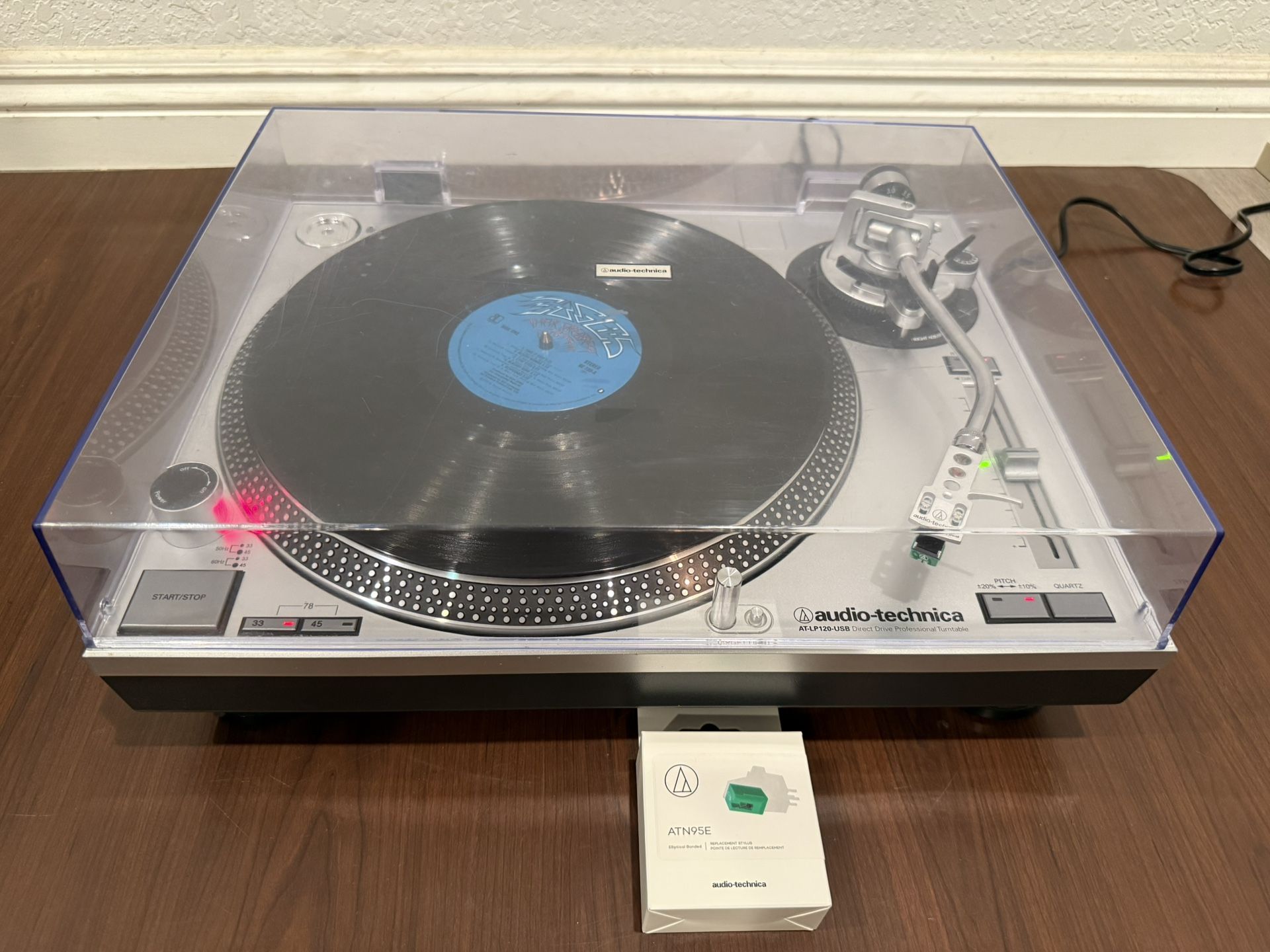 Audio Technica AT-LP120-USB Direct Drive Professional Turntable Brand New Stylus