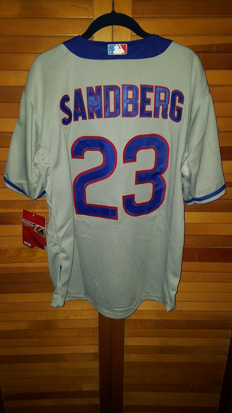 Custom cubs Jersey for Sale in Burbank, IL - OfferUp