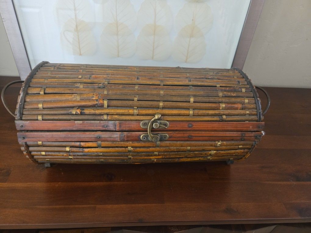 Vintage Bamboo & Wood Chest – Rustic Boho Storage (14")