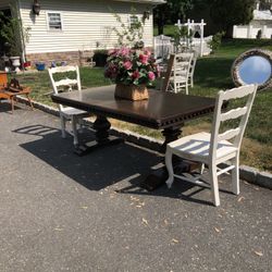 Farm table can extend 86 inches