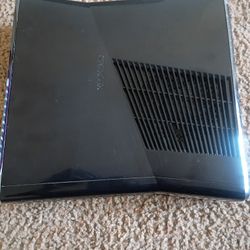 Gloss Black Xbox 360 Slim And Cords 