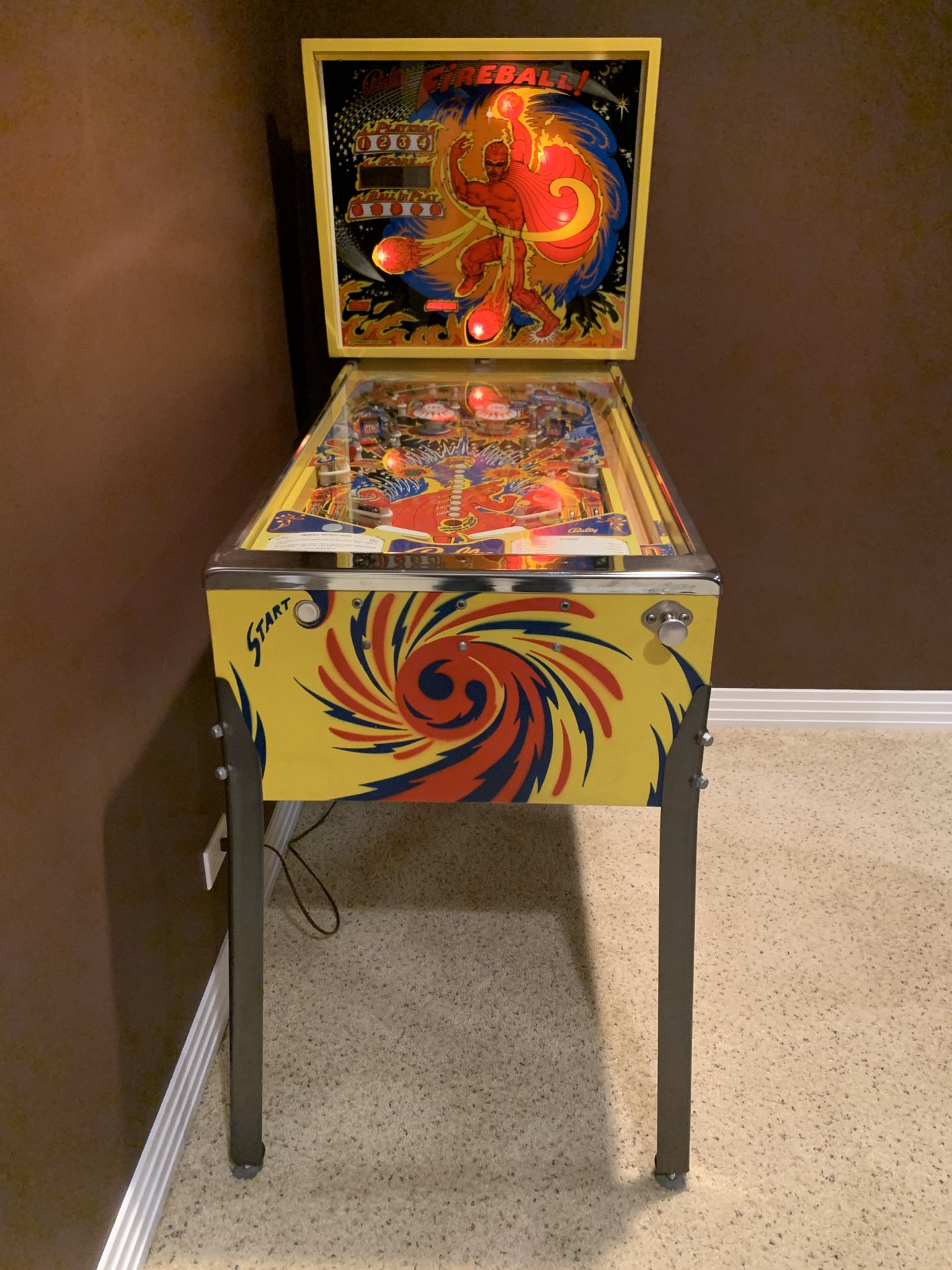 1976 Bally Fireball Pinball Machine
