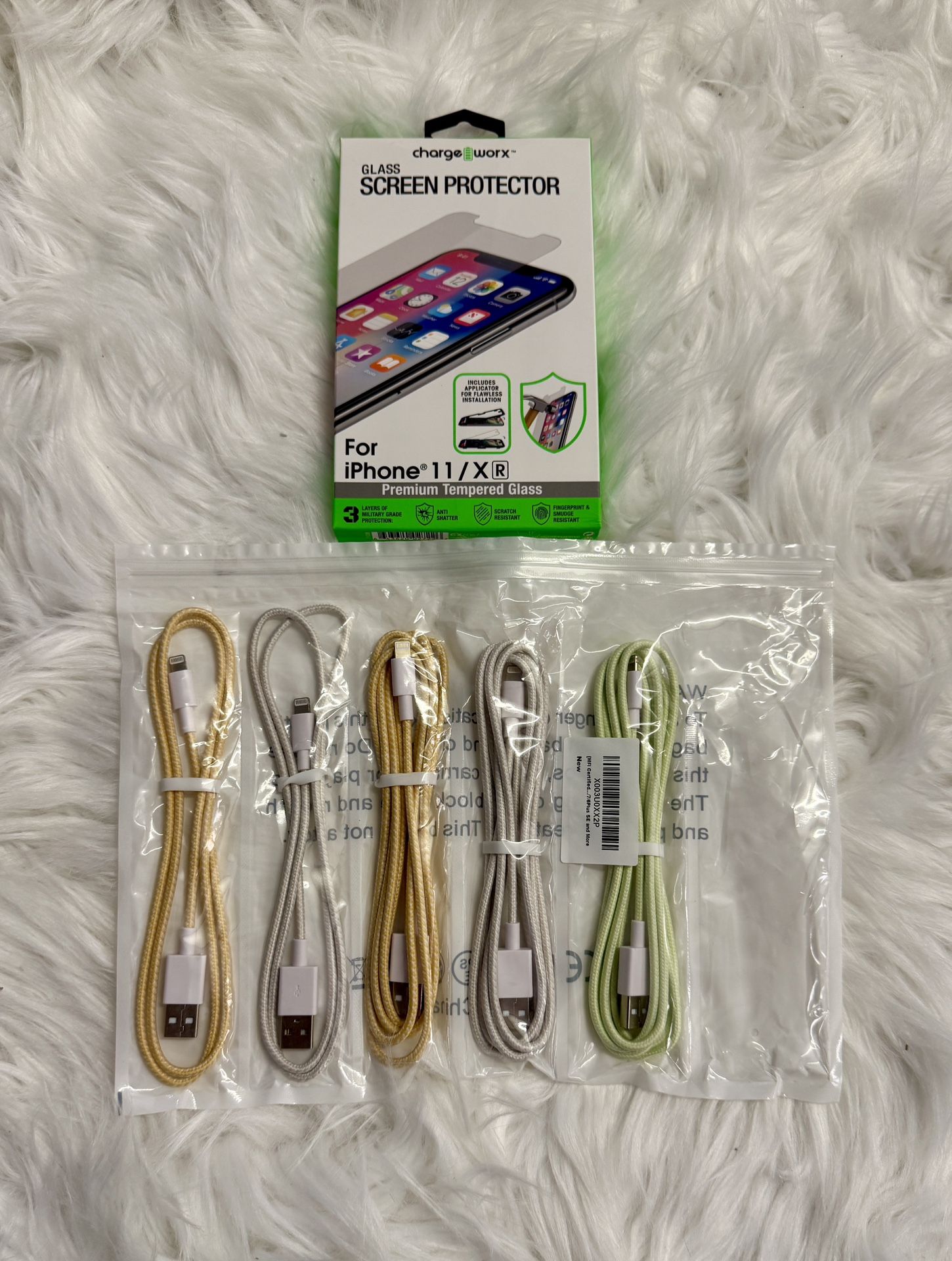 NEW iPhone bundle - 5 charging cables for 14 or older phones and screen protector for iPhone 11