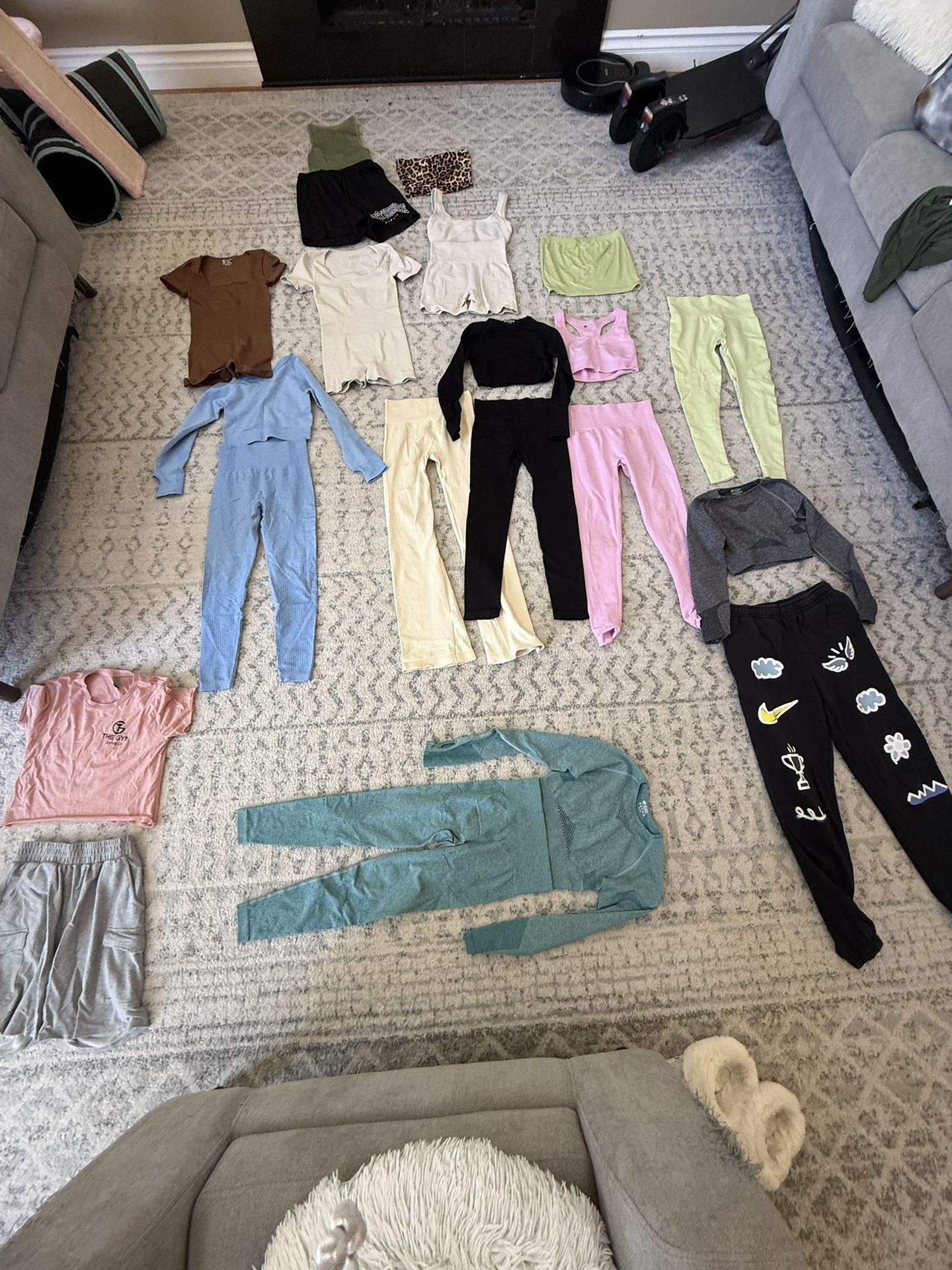 Workout Sets/ Sweats/ Leggings