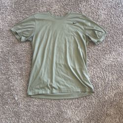 Mens Nike T Shirt
