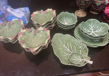 Full Set Of Cabbage Dishes 