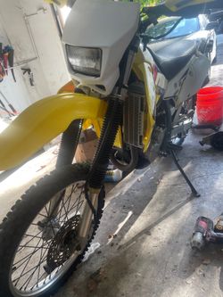 Suzuki DR-z 2004