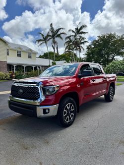 2021 TOYOTA TUNDRA SR5