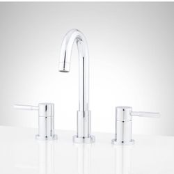 Signature Hardware 948590 Edenton 1.2 GPM Widespread Bathroom Faucet with Pop-Up Drain Assembly