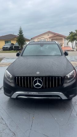 2018 Mercedes-Benz GLC 300