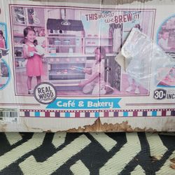 Little tikes cafe and bakery  