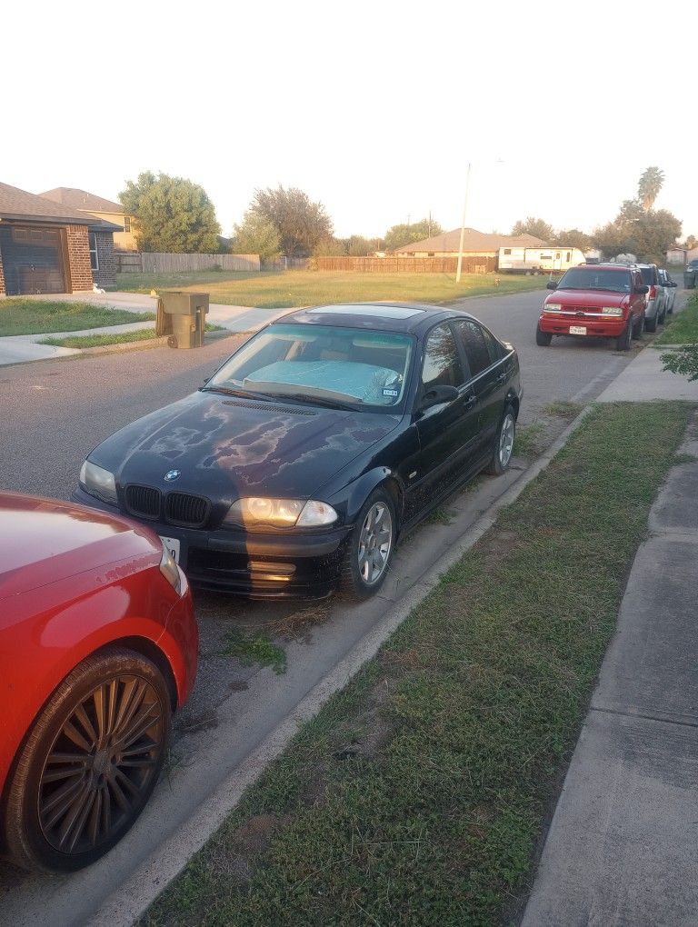 1999 BMW 323i