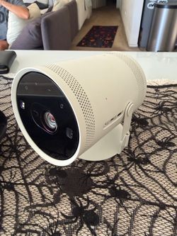 Samsung The Freestyle Portable Projector 1080