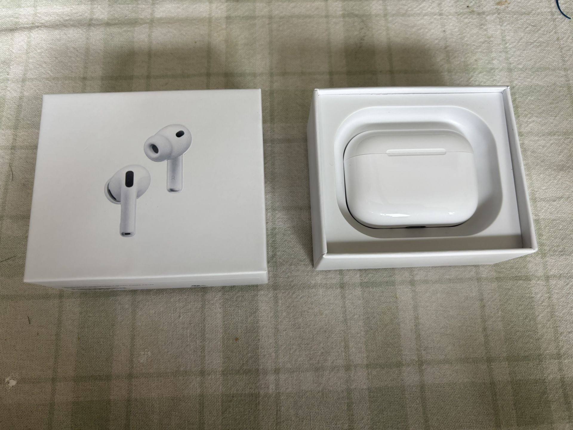 Apple AirPods Pro (3rd Gen)