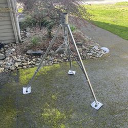 Fifth Wheel Tripod Support Stand 