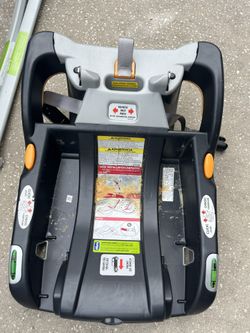 Chicco Car seat & Base