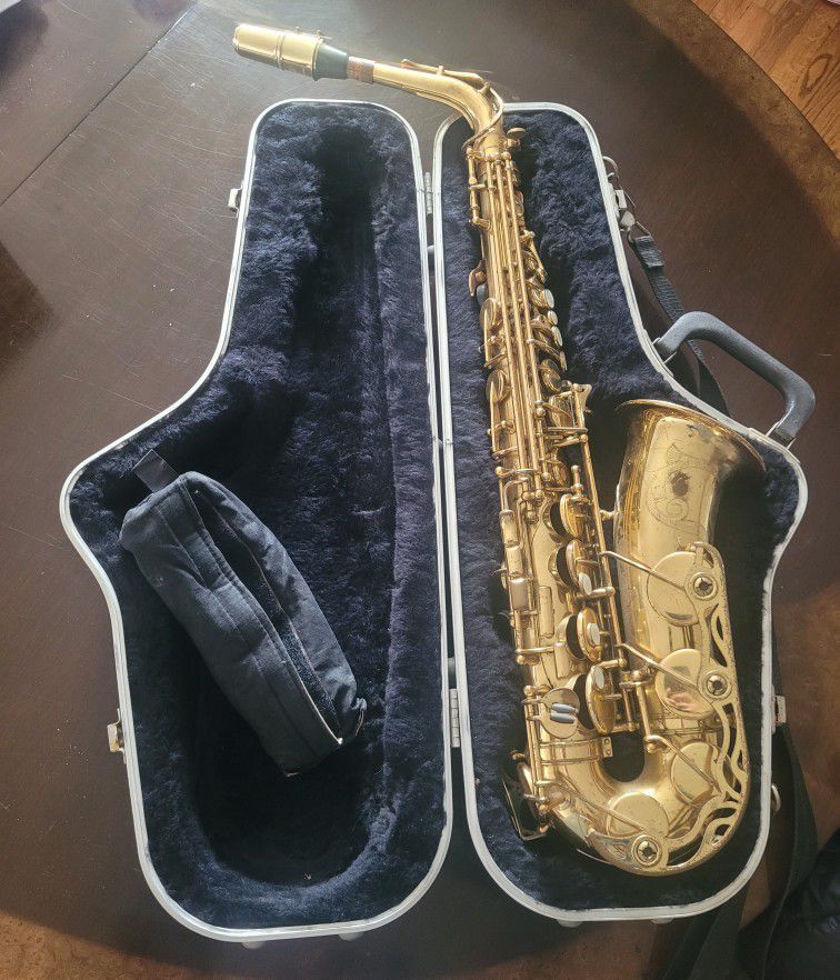 Henri Selmer Paris Saxophone 
