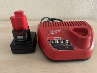 Milwaukee M12 4ah Battery W/ Charger 