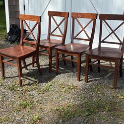 Pottery Barn Dining Table And Chairs