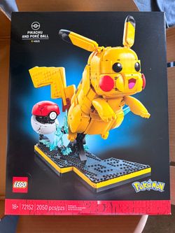 LEGO Pokémon Pikachu and Poké Ball Set 72152