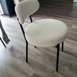White Modern Chairs