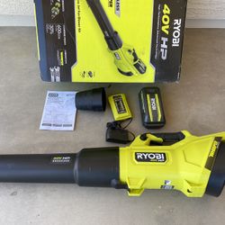 RYOBI 40V HP Brushless Whisper Series 155 MPH 600 CFM Cordless Battery Leaf Blower with 4.0 Ah Battery and Charger