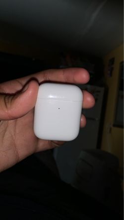 AirPods box