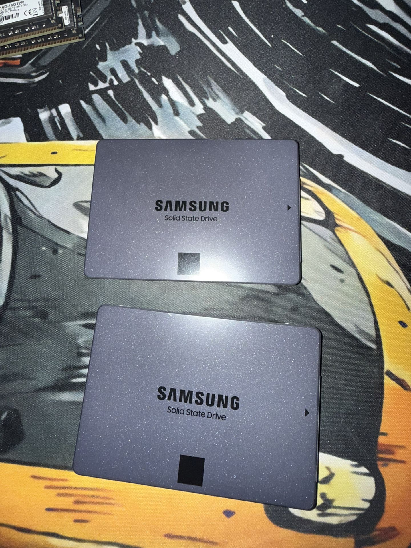 SAMSUNG 860 QVO 1TB Solid State Drive
