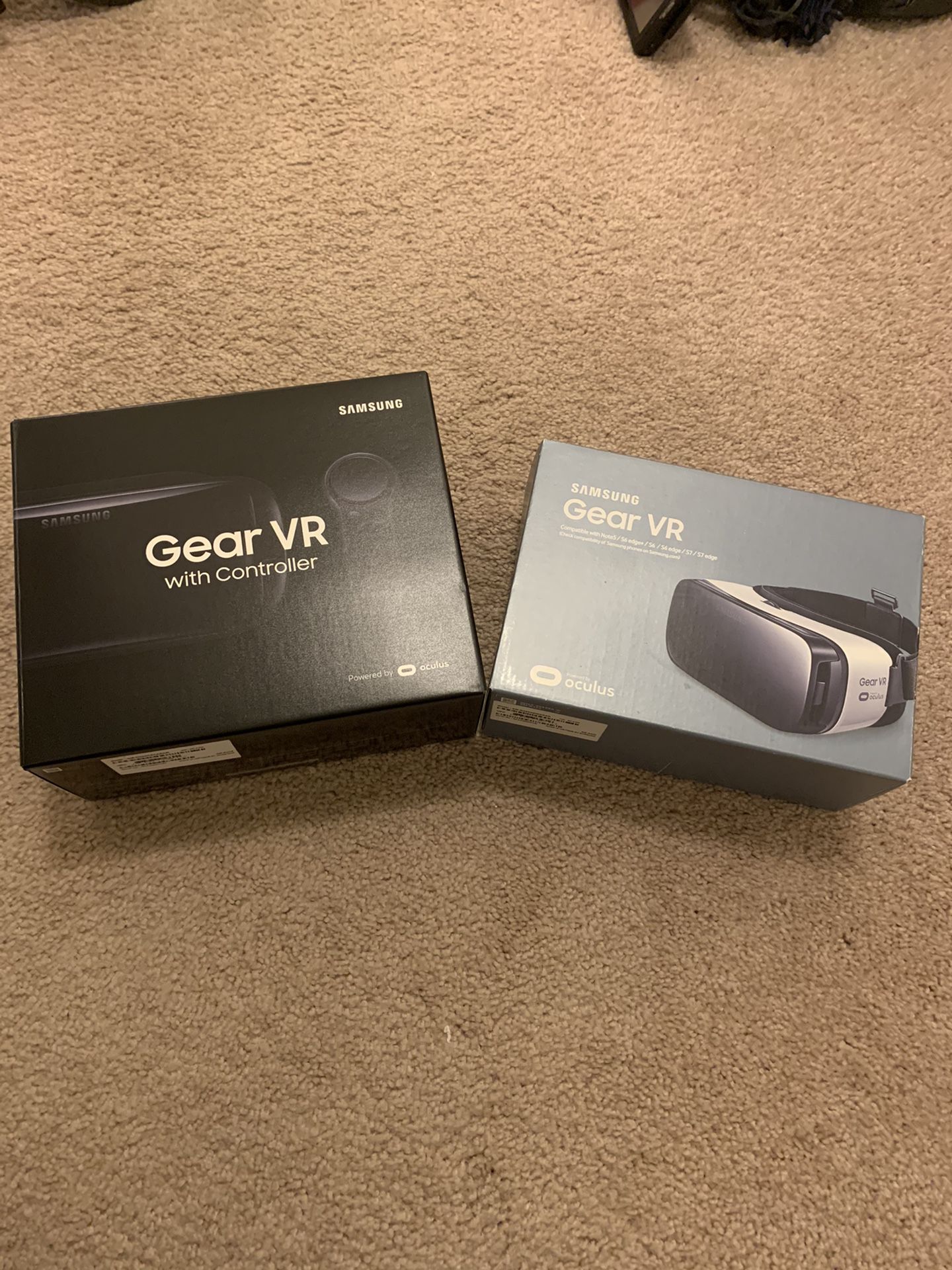 Gear VR 1 and Gesr VR 2