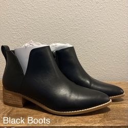 Black Boots 