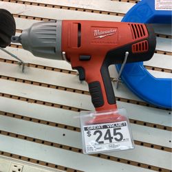 Milwaukee Impact Wrench 