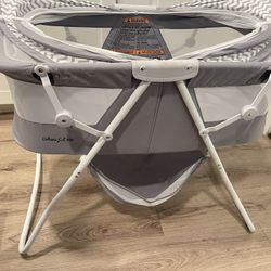 Bassinet 