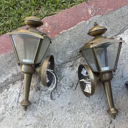 Light fixtures
