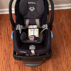 UppaBaby Car seat