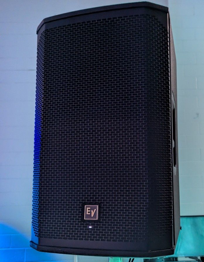 EV EKX12p Powered Speakers (Pair)