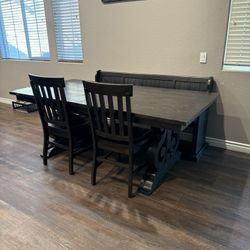 Hacienda Dining Table *Good Condition!*