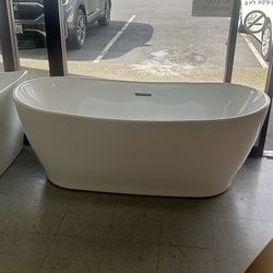 Bathtubs , Bathroom Vanities , Kitchen Cabinets New In Stock SALE