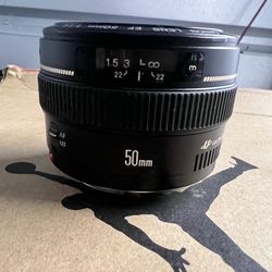 canon 50mm lens