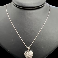 White Gold Diamond Heart Pendant W Chain 14k