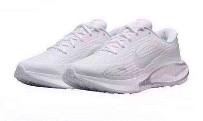 Nike White Low-Top Running Sneakers