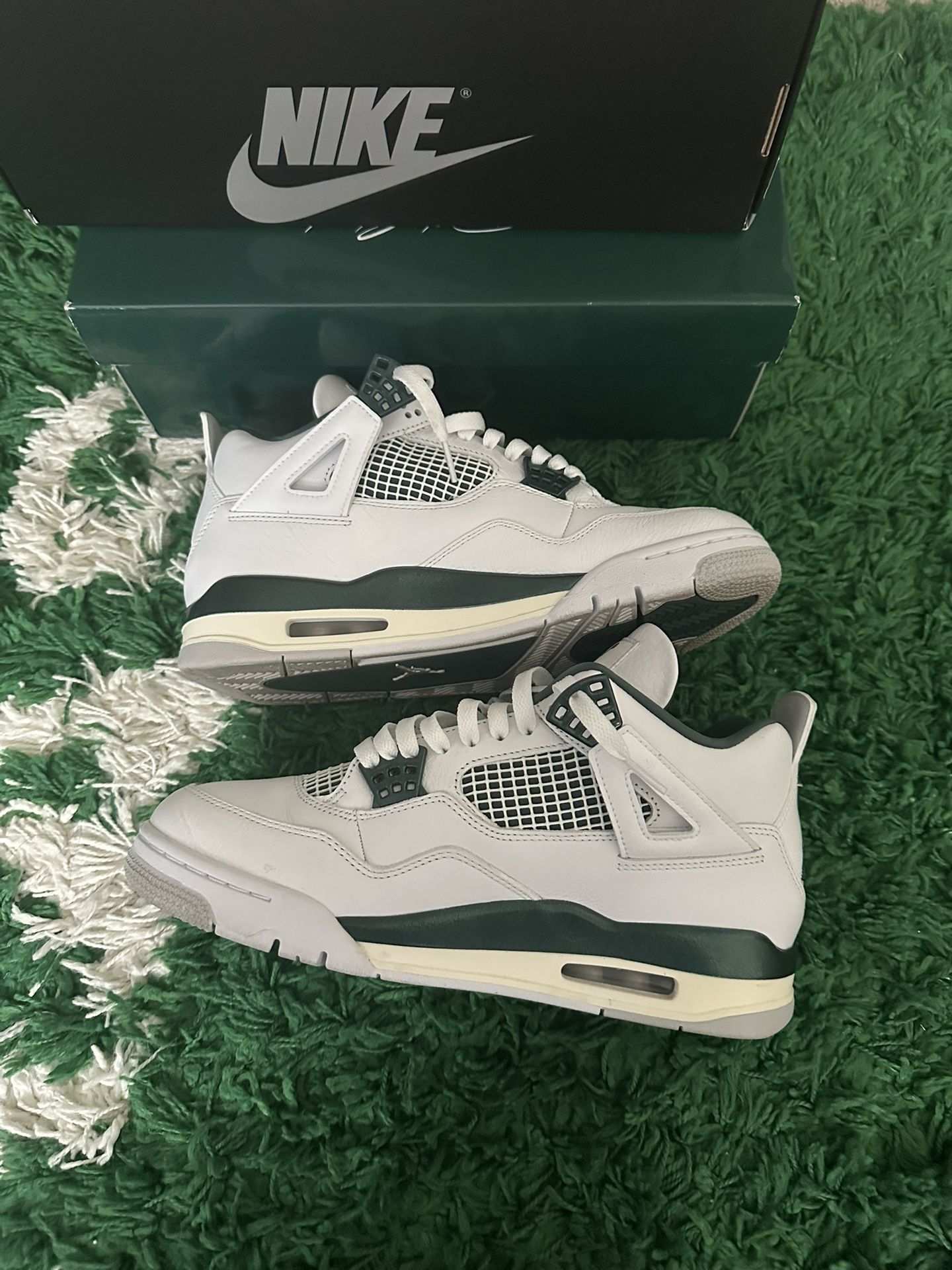 Jordan 4 Size 9