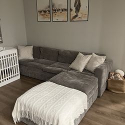 Modern Sectional Couch 