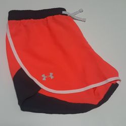 Under Armour Girls Excercise Sport Shorts- Size XL