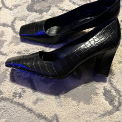 Bandolino Women’s Jenny Crocodile Leather Shoes 81/2 M