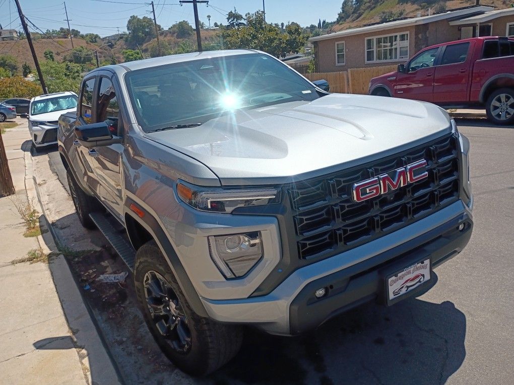 2024 GMC Canyon