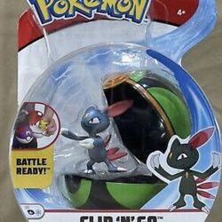 Pokemon Clip'N'Go Senasel + Dusk Ball Battle Ready Action Figure New!