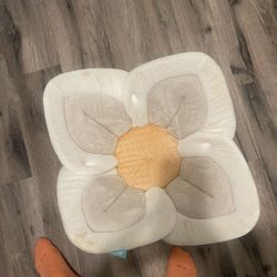 Baby Blooming Bath 